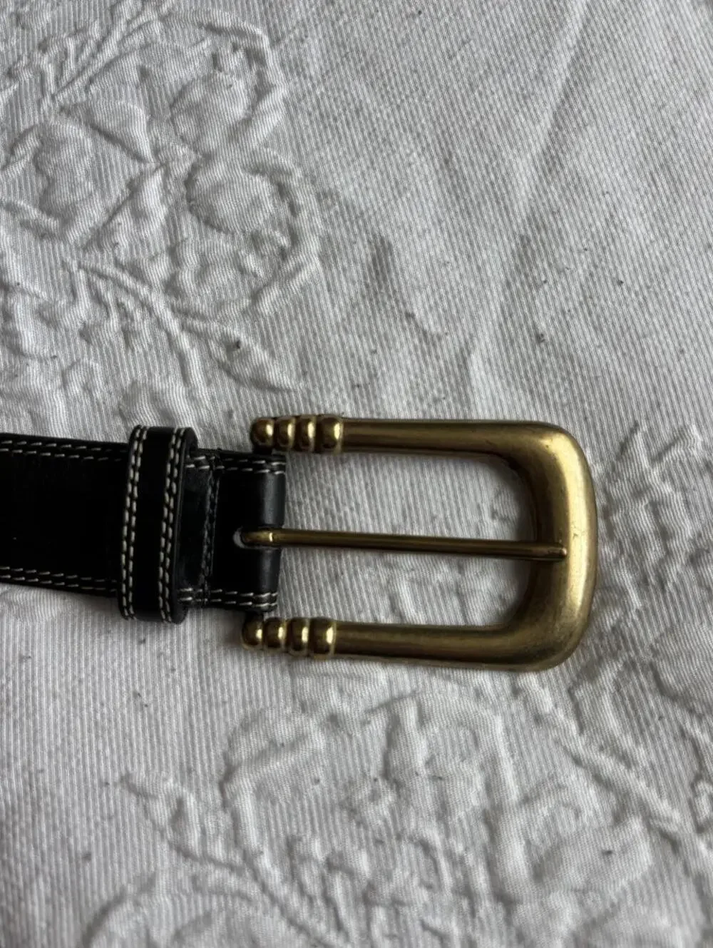 Vintage Coach leather belt with gold/ brass buckle size medium